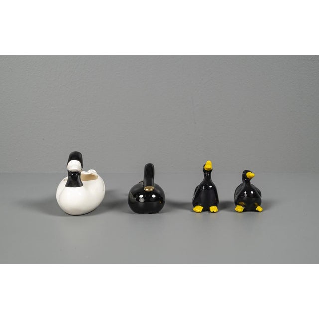 Modern Porcelain Ducks in Black & White, 1970s, Set of 4 For Sale - Image 3 of 14