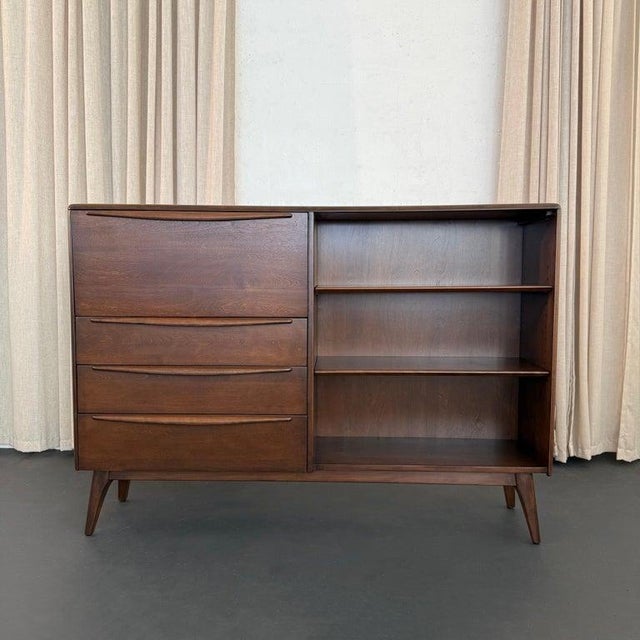 Mid-Century Modern 1950s Mid-Century Modern Secretary Desk Bookcase Cabinet by Heywood-Wakefield For Sale - Image 3 of 13