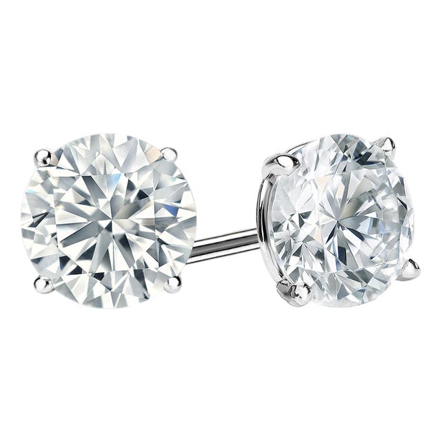 18k White Gold 2.04 Carat Stud Earrings, A Pair For Sale
