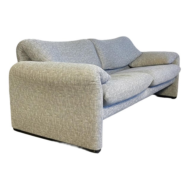 Maralunga Three-Seater Sofa by Vico Magistretti for Cassina, 1970s For Sale