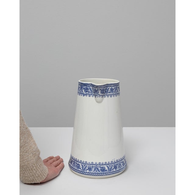 20th Century Belgian Blue Chinoiserie Ceramic Pitcher For Sale - Image 17 of 18