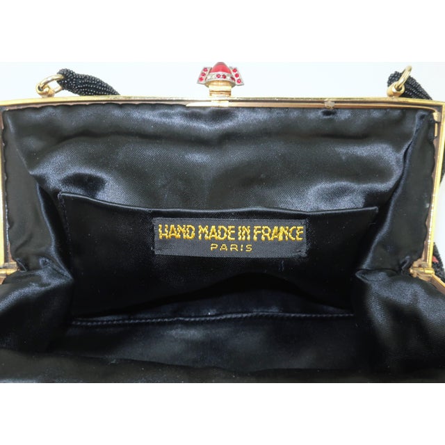 French Black Beaded Handbag With Floral Embroidery, 1950's For Sale - Image 11 of 12