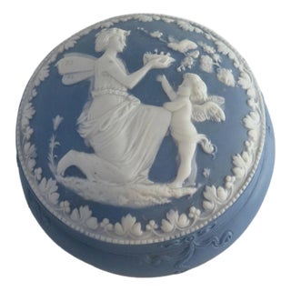 Early 20th Century Jasperware Vanity Box For Sale