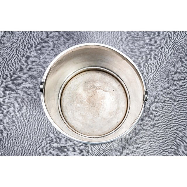 1960s Classic Vintage Mid Century Modern MCM Banded Silverplate Ice Bucket Barware Home Decor For Sale - Image 12 of 17