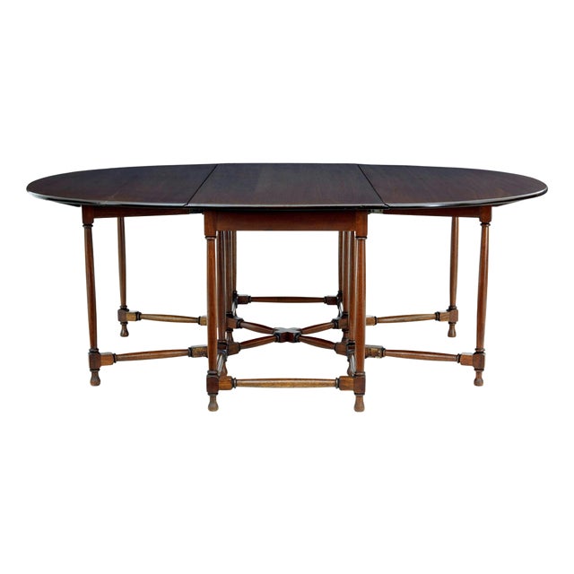 Vintage Chippendale Mahogany Gateleg Table, 1920s For Sale