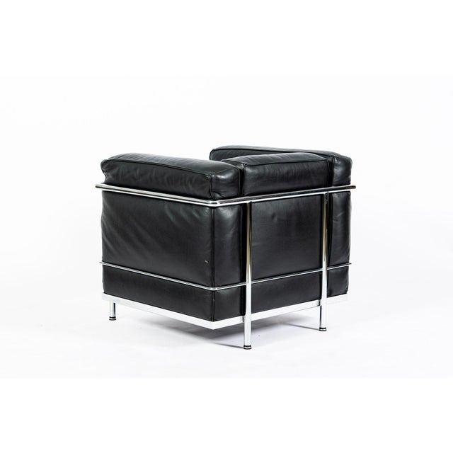 1980s Authentic Cassina Lc2 Black Leather Petit Lounge Chair by Le Corbusier, 4x Avail For Sale - Image 5 of 14