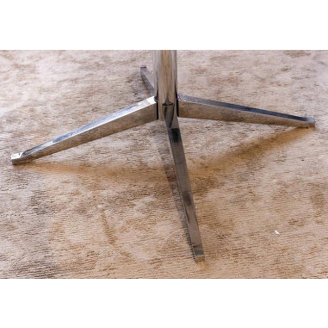 Vintage Round Table in Calacatta Oro Verde Marble with Chrome Base from Florence Knoll, 1990 For Sale - Image 3 of 7