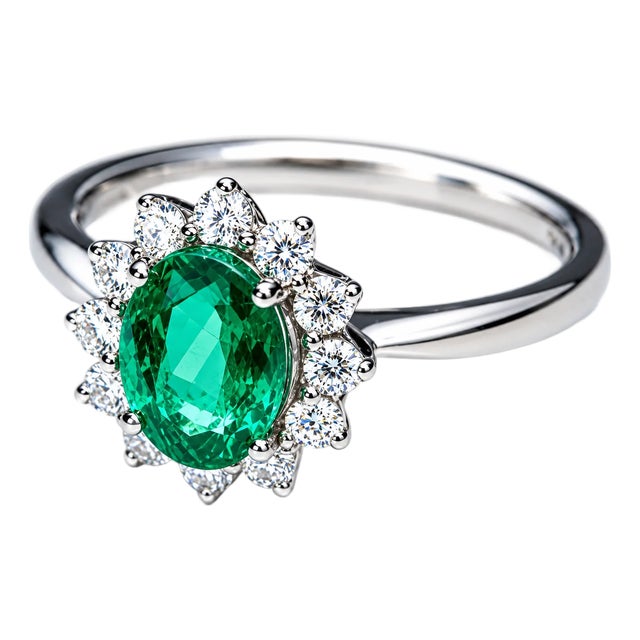 18K White Gold Emerald Diamond Engagement Ring Estate For Sale