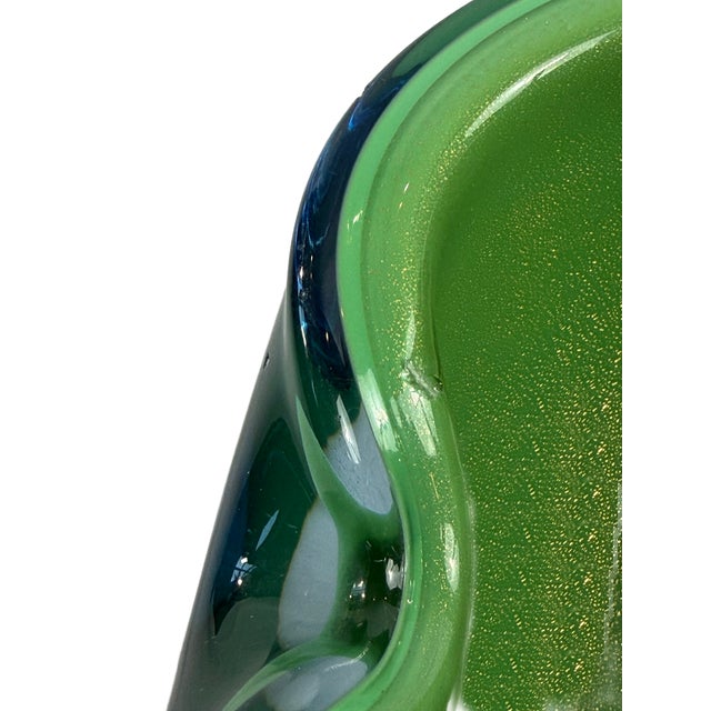 Mid 20th Century Green Murano-Style Art Glass Bowl With Gold Aventurine For Sale - Image 9 of 10