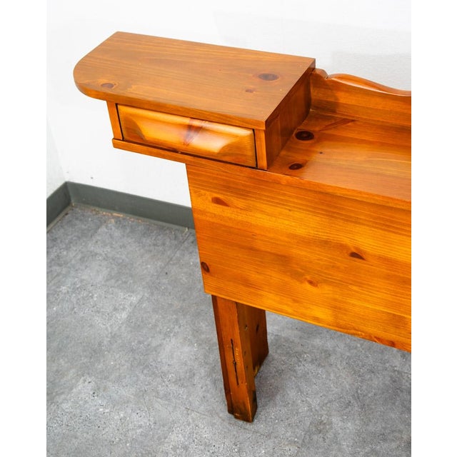 Mid Century Modern Headboard Full Sz Franklin Shockey Pine Nightstand 2 Drawers For Sale - Image 9 of 12