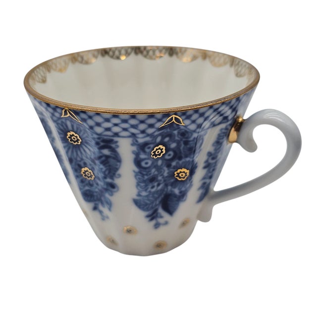 Lomonosov Imperial Russian Porcelain Bridesmaid Basket Teacup and Saucer, Hand Decorated For Sale - Image 4 of 12