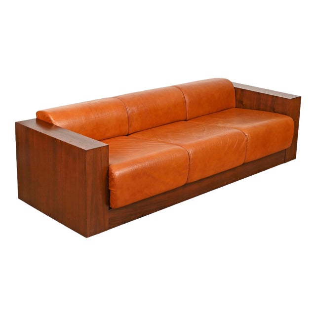 Vintage Italian Wood and Cognac Leather Sofa, Italy, 1970s For Sale