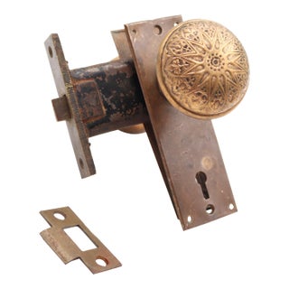 Antique Lockwood Radial Brass Passage Door Knob Set For Sale