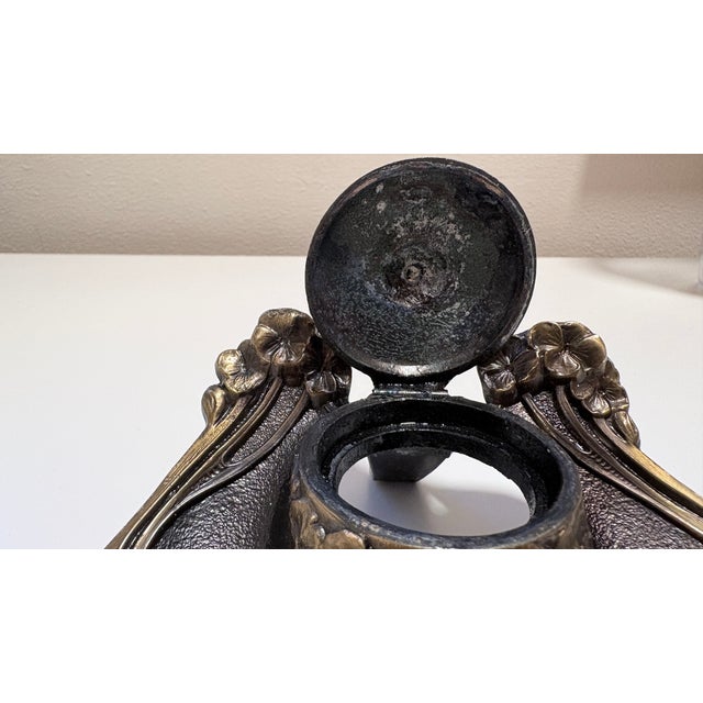 Art Nouveau Art Nouveau Inkwell With Green Glass Cup For Sale - Image 3 of 7