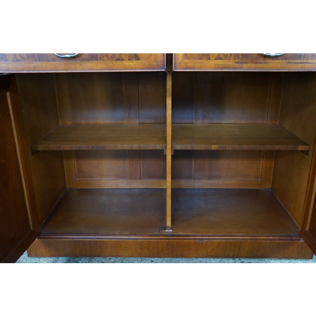 Late 20th Century Handmade English Georgian Style Walnut Burl Breakfront Display Cabinet Bookcase For Sale - Image 9 of 18