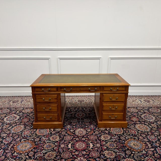 English Desk from Globe Wernicke For Sale - Image 4 of 18