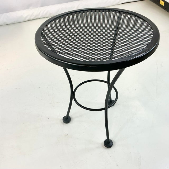 Black Mid-Century Boho Chic Atomic Mesh Patio Side Table, Woodard Attributed For Sale - Image 8 of 10