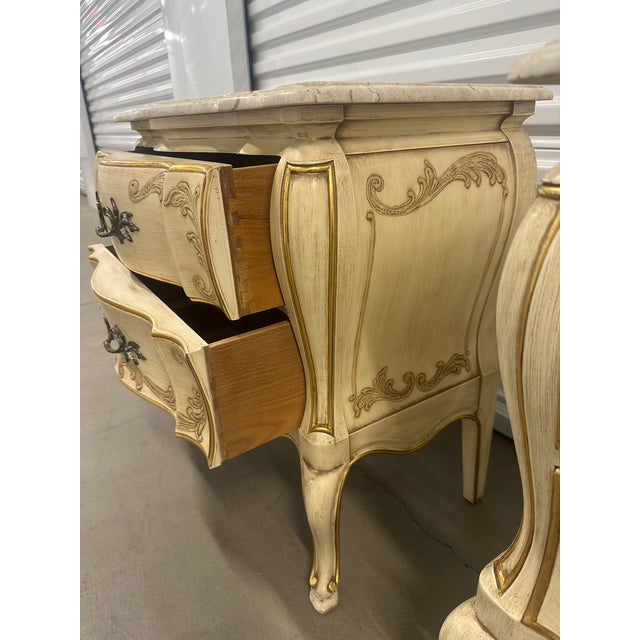 1960s William A. Berkey Furniture Co. For John Widdicomb Nightstands - A Pair For Sale In Phoenix - Image 6 of 15