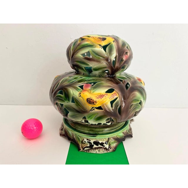 Green 1950s Italian Flora & Fauna Lamp For Sale - Image 8 of 17