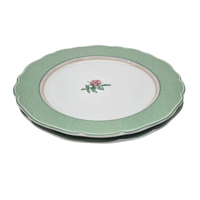 Wedgwood Contemporary Wedgwood English Cottage Mist Dinner Plates, Pair For Sale - Image 4 of 9