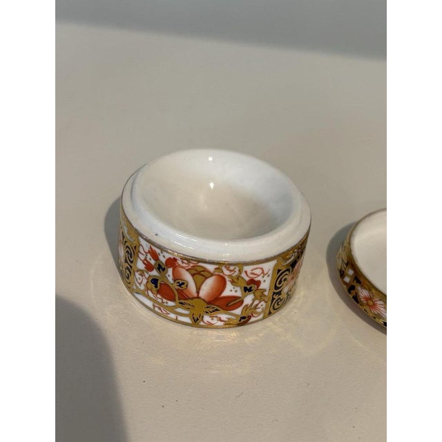 Small Imari Pattern Pot from Royal Crown Derby For Sale - Image 4 of 6