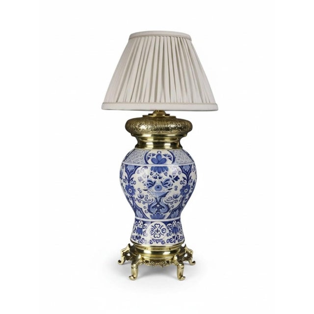 Victorian Belgian Blue and White Faience Oil Lamp, 1880 For Sale - Image 14 of 14