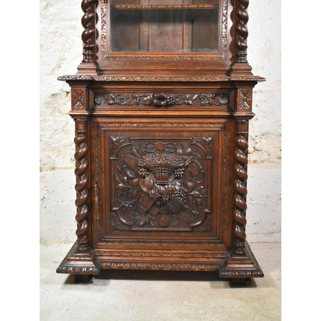 French Louis Xiii Style Oak Hunt Display Cabinet For Sale - Image 11 of 18