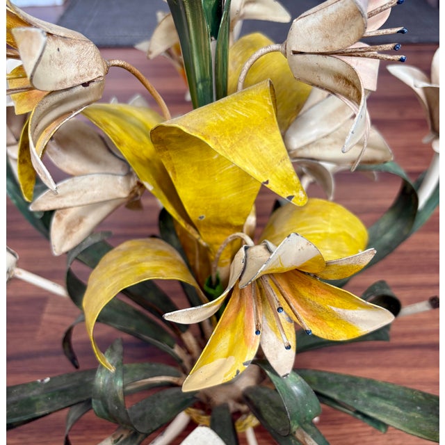 Mid Century Tole Floral Chandelier For Sale In New York - Image 6 of 10