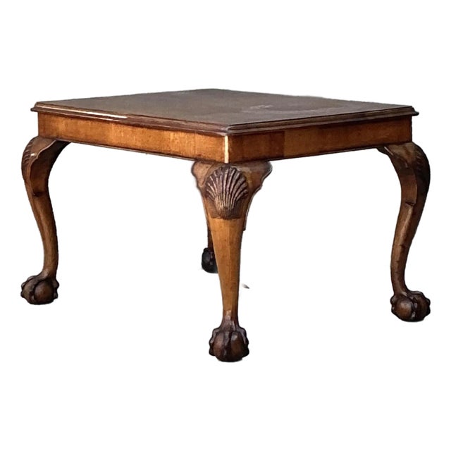 Vintage Chippendale Clam Shell Small Coffee Table For Sale