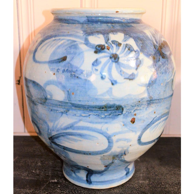Chinoiserie Blue and White Abstract Lotus Vase For Sale In Houston - Image 6 of 6