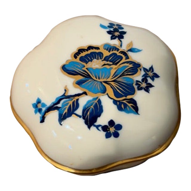 Lenox Pagoda 5-Sided Porcelain Trinket or Powder Box For Sale