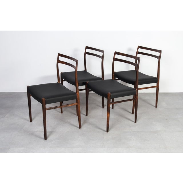 Round Extendable Dining Table and Chairs by Gustav Bahus, Norway, 1960s, Set of 5 For Sale - Image 12 of 16