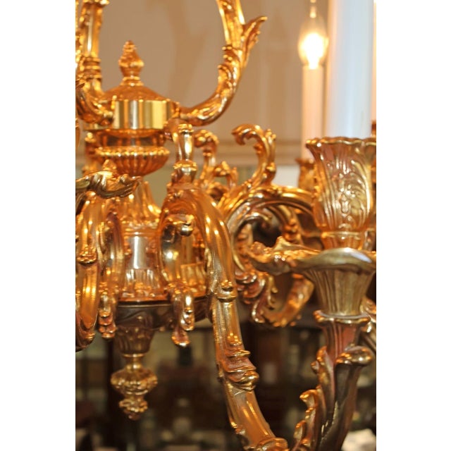Bronze Mid 20th Century Italian Gilt Bronze Baroque / Rococo Style 10 Light Chandelier For Sale - Image 8 of 17