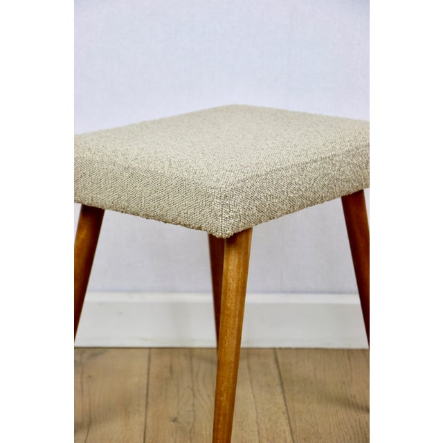 Stool in Beige Bouclé and Beech Legs, 1970s For Sale - Image 4 of 7