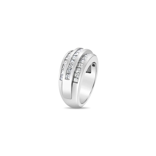 Contemporary Three Row Princess Cut Diamond Statement Ring 2.22cttw 14k White Gold, Size 9 For Sale - Image 3 of 5