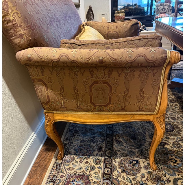 Southern Traditional Settee For Sale In Seattle - Image 6 of 9