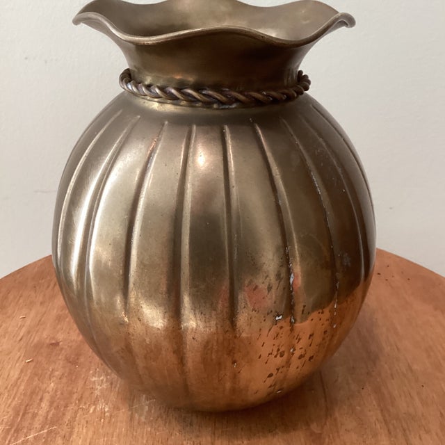 Mid 20th Century Penco Brass Vase W/Fluted Sides, Scalloped Top and Decorative Rope Tie For Sale In Chicago - Image 6 of 12