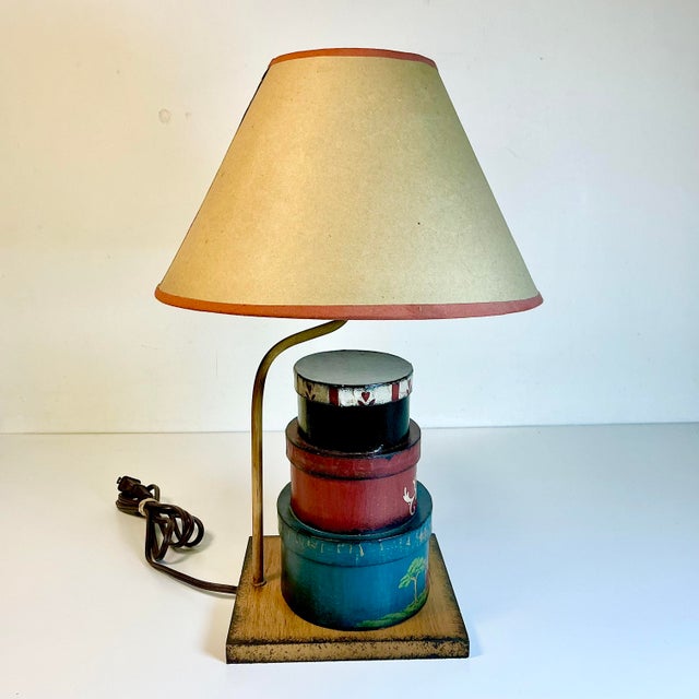 1980s Vintage Americana Farmhouse Arts & Crafts Accent Table Lamp. For Sale - Image 6 of 13