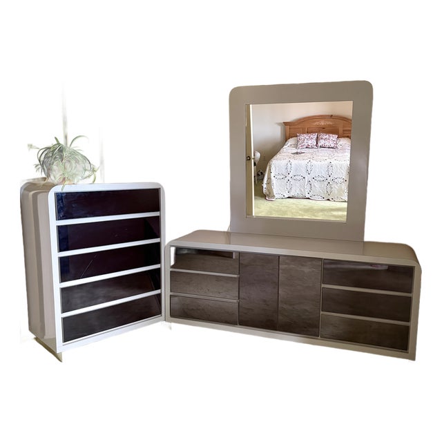 Vintage 1980s Postmodern Dresser & Highboy Bedroom Set W/ Waterfall Corners For Sale