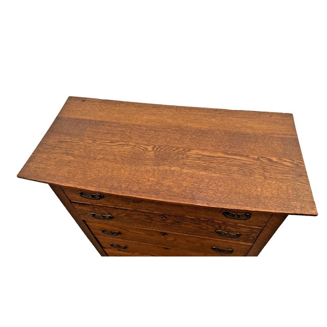Early 20th Century Antique Five Drawer Dresser Chest Mission Arts & Crafts Quarter Sawn Tiger Oak For Sale - Image 5 of 10
