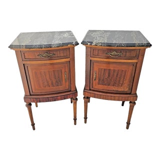Pair 1910s Vintage Italian Marble Top Nightstands / End Tables / Bedstands For Sale