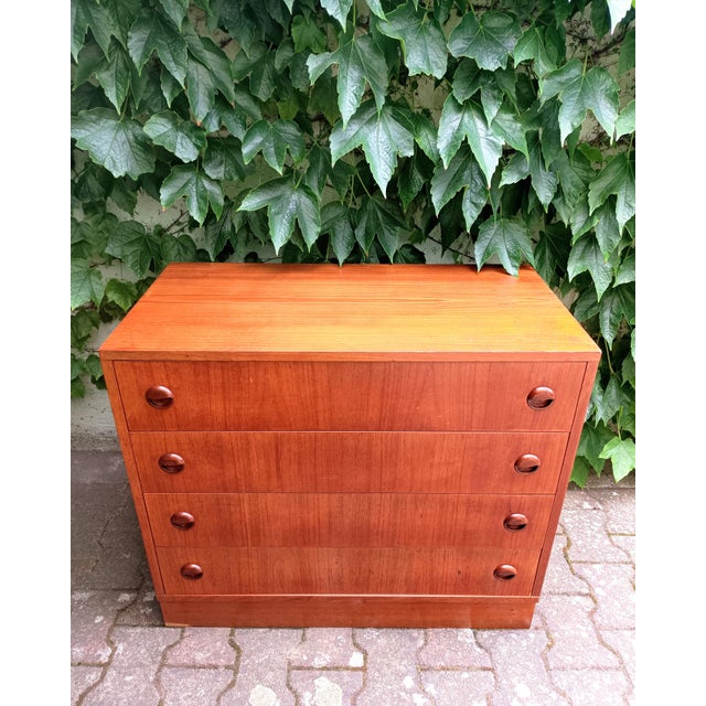 Scandinavian Chest of Drawers, 1960s For Sale - Image 3 of 9