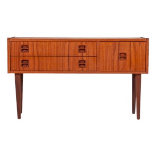 Mid-Century Modern Danish Teak Chest of Drawers, 1960s For Sale