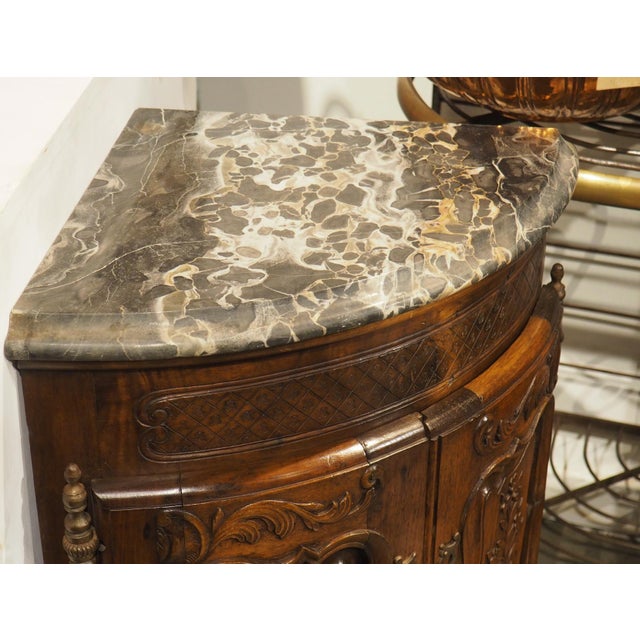French Provincial Pair of Sculpted Antique Walnut Corner Cabinets From Provence, France, C. 1900 For Sale - Image 3 of 18