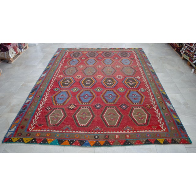 Vintage Hand-Woven Wool Turkish Rug - 8′8″ X 11′7″ For Sale - Image 6 of 15