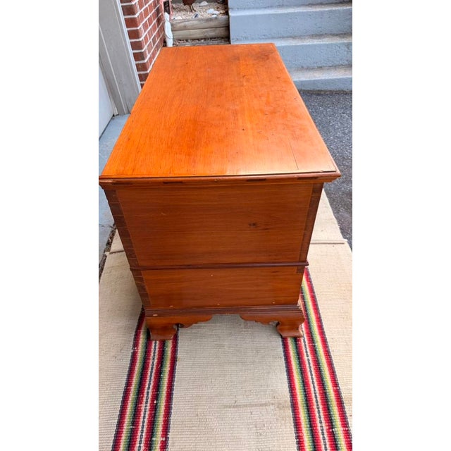 Antique Pennsylvania Two-Drawer Dower Chest, Lancaster County, Dated 1856 - "Elmina Stauffer" For Sale - Image 4 of 18