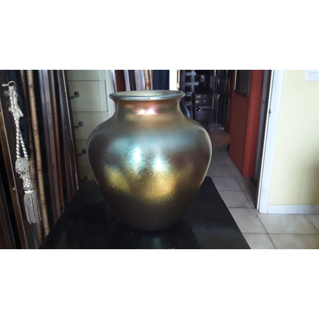 Gold C1910 Frederick Carder Era Steuben Glassworks Large Gold Aurene Art Glass Vase For Sale - Image 8 of 12