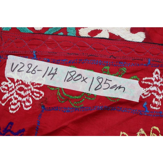 Vintage Hand-Embroidered Suzani Wall Hanging, 1920s For Sale - Image 18 of 18
