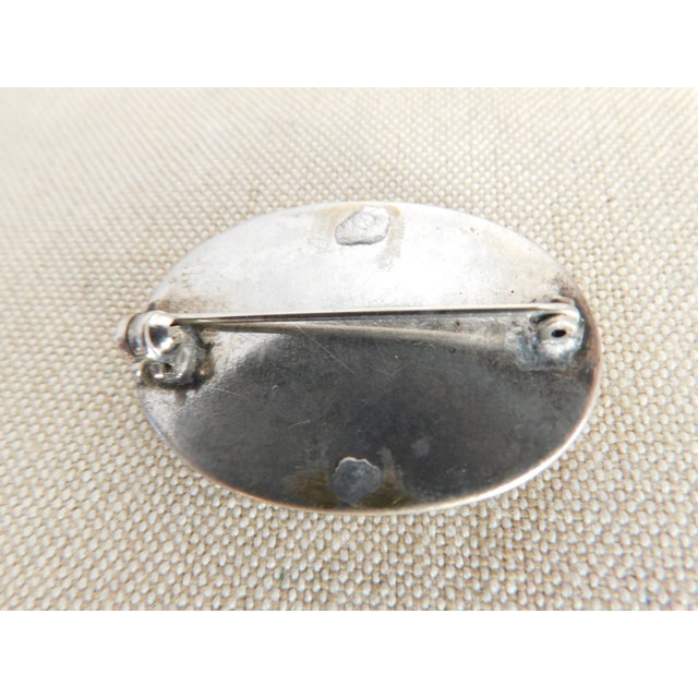 Victorian Midnight Blue Italian Cameo and Sterling Brooch, Woman With Birds in Garden For Sale - Image 3 of 8