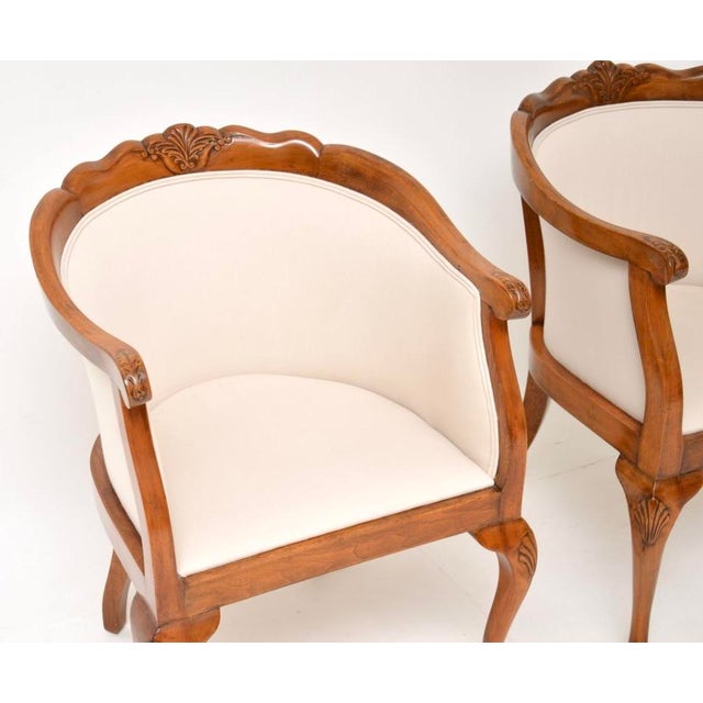 Antique Queen Anne Style Walnut Tub Armchairs, 1920, Set of 2 For Sale - Image 4 of 11